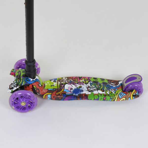 Детский трехколесный самокат пластиковый Best Scooter MAXI А 24646 / 779-1390