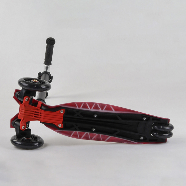 Детский трехколесный самокат с светящимися колесами Best Scooter MAXI А 25775 / 779-1533