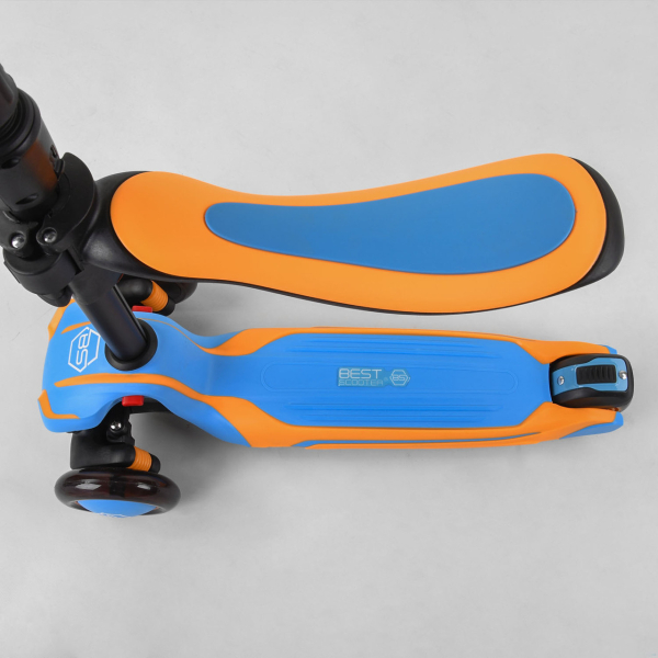 Детский трехколесный самокат с сидением Best Scooter JS-30918
