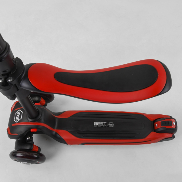 Детский трехколесный самокат с сидением Best Scooter JS-10711
