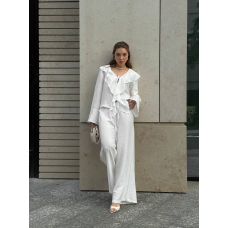 Жіночий костюм з льону, в молочному кольорі 42-46