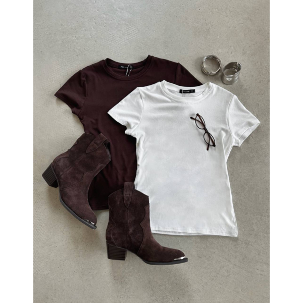 Футболка в стилі скімс, обятгуюча в чорному кольорі 42-46
