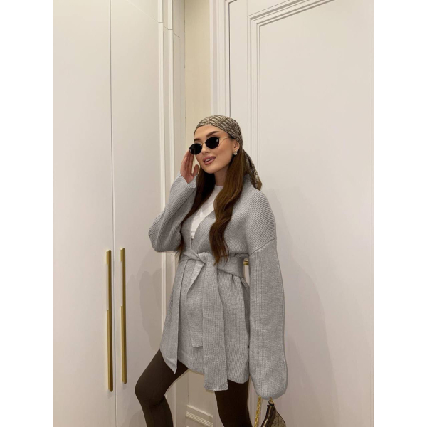 Модний кардиган жіночий oversize з поясом, в бежевому кольорі 42-46