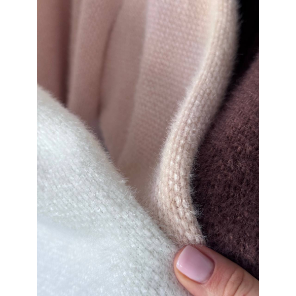 Жіночий кардиган максі довгий oversize трикотажний, в молочному кольорі 