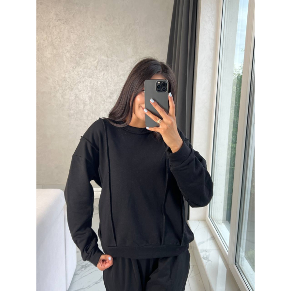 Жіночий світшот oversize трикотажний, в чорному кольорі 42-46