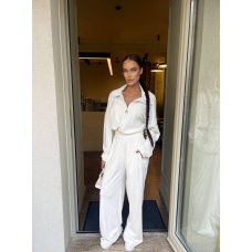 Жіночий велюровий комбінезон, в молочному кольорі 46-48
