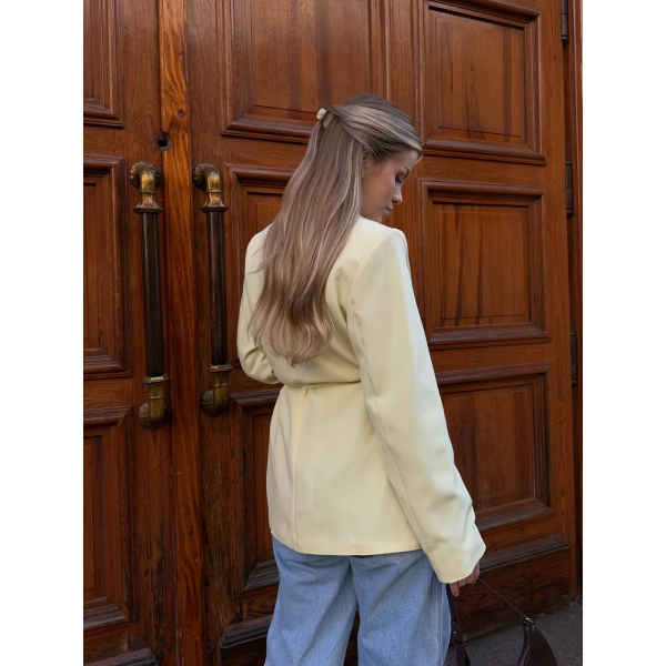 Жіночий класичний піджак oversize, вершкове масло колір 