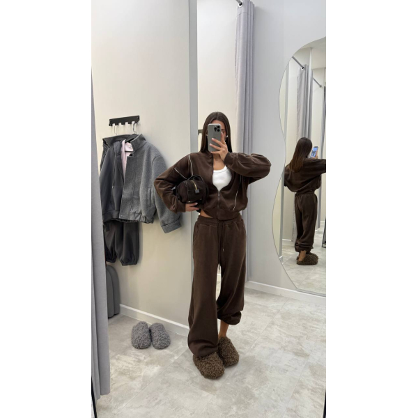 Жіночий спортивний костюм oversize кофта на блискавці + штани, в шоколадному кольорі 42-44