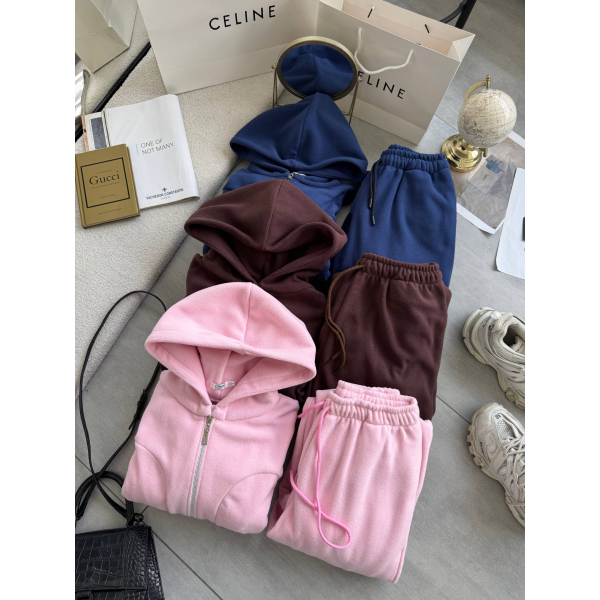 Жіночий теплий спортивний костюм на флісі з капюшоном, в шоколадному кольорі 44-48