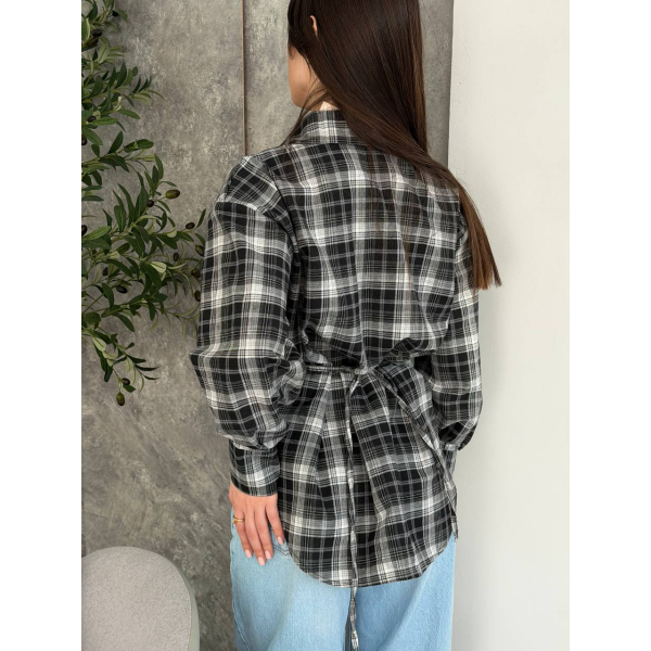 Жіноча сорочка в клітинку з плечиками oversize на ґудзиках, в чорному кольорі 42-44