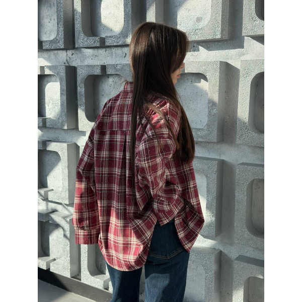 Жіноча сорочка в клітинку oversize з камінчиками, 46-48