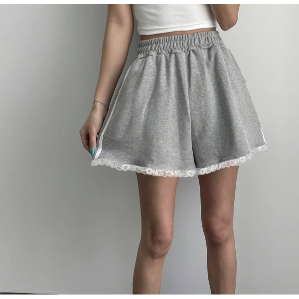 Жіноче шорти oversize двонитка стильні, колір чорний 42-46