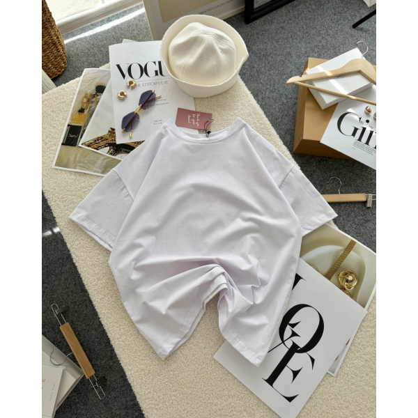 Жіноча футболка oversize кулір, колір білий 42-46