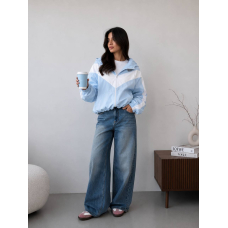 Жіноча вітрівка oversize плащівка з капюшоном, колір блакитно-білий 42-48