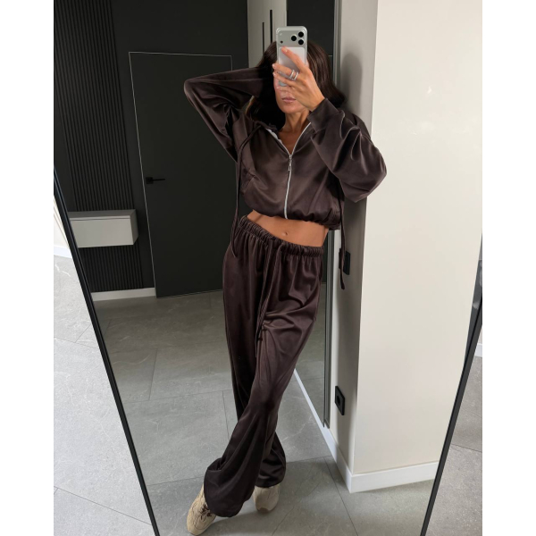 Жіночий костюм oversize велюр 3D-накатка, колір чорний 42-46